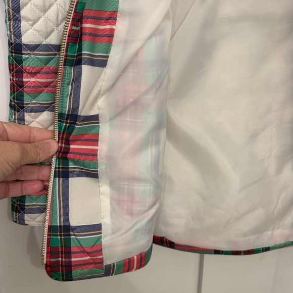 Crown and Ivy quilted vest 2X curvy - Picture 5 of 5